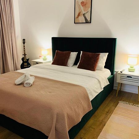 Iris Apartment Piatra Neamt Luaran gambar