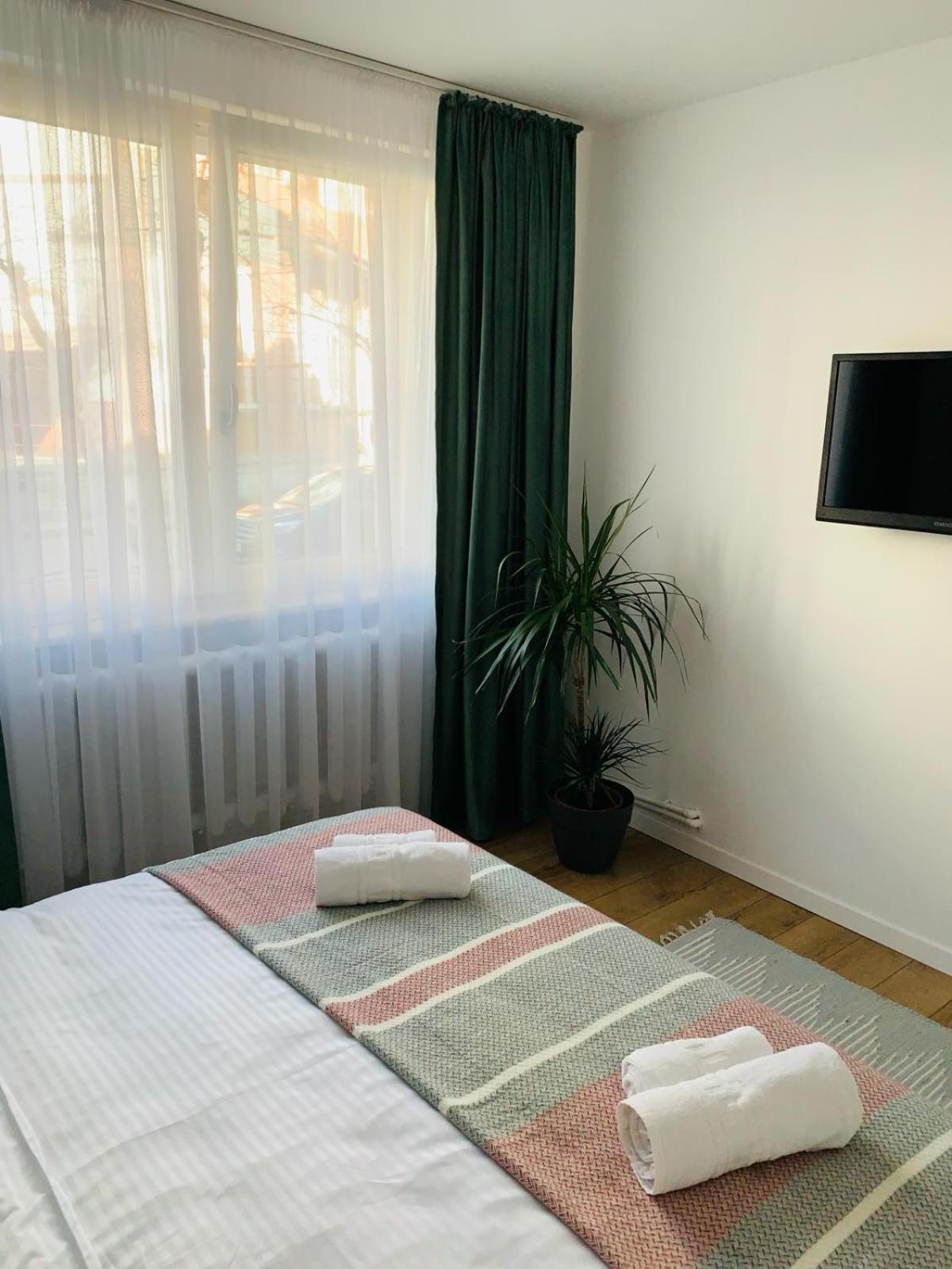 Iris Apartment Piatra Neamt Luaran gambar
