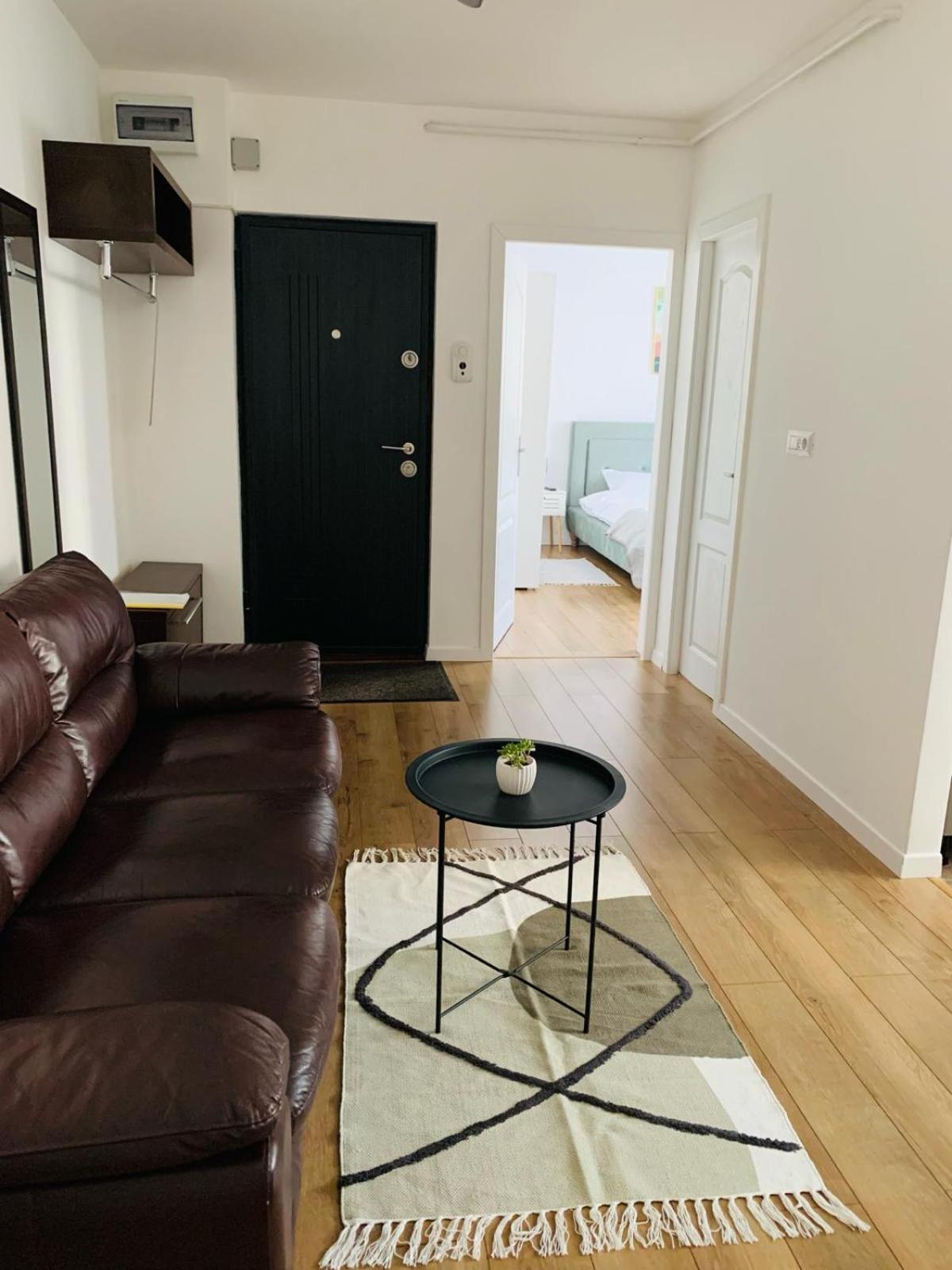 Iris Apartment Piatra Neamt Luaran gambar